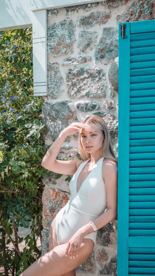 Orino Suites Cedit Bagian luar foto